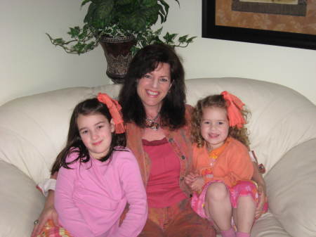 Joan Engel Photo 15