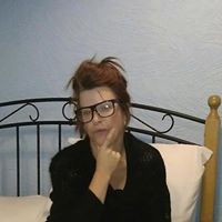 Paula Schofield Photo 15