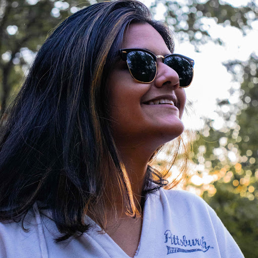 Nina Singh Photo 47