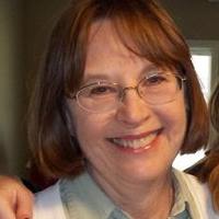 Elizabeth Parson Photo 30