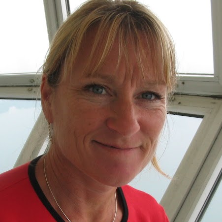 Denise Little Photo 19