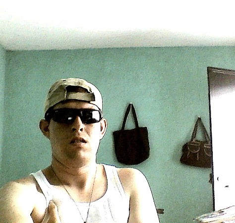Jose Veliz Photo 36
