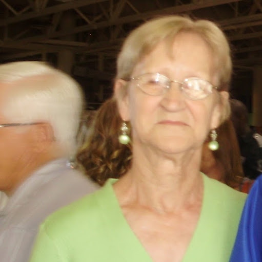 Betty Bright Photo 15