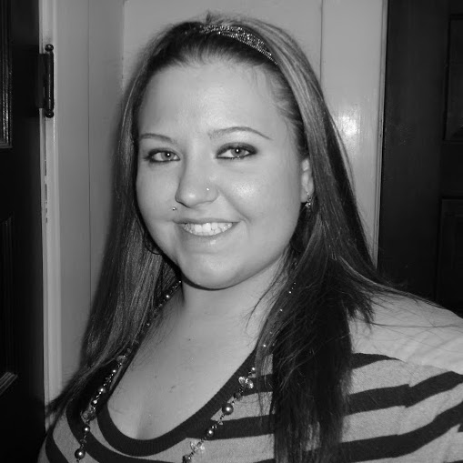 Heather Conrad Photo 29