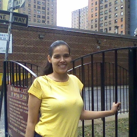 Eileen Gonzalez Photo 22