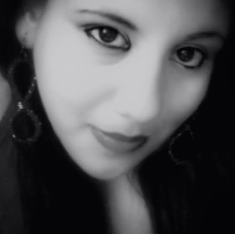 Perla Fierro Photo 21