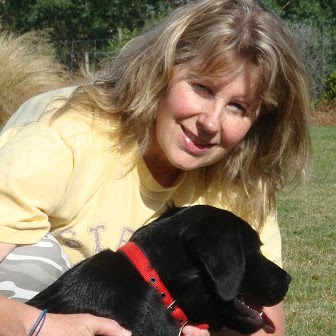 Claire Watkins Photo 29