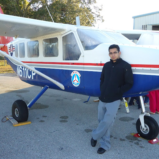 Misael Garcia Photo 7