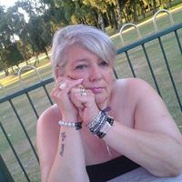 Carol Hillman Photo 7