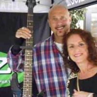 Lisa Routh Photo 24