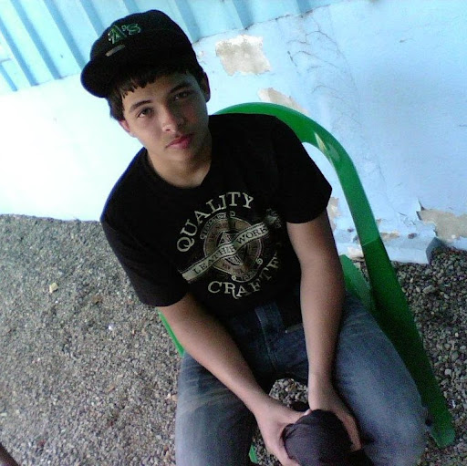 Alfred Vargas Photo 27