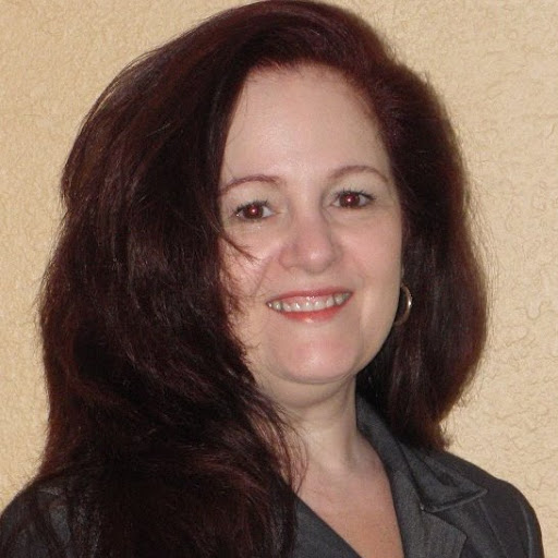 Julia Fleming Photo 29