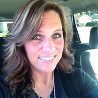 Rebecca Livingston Photo 32