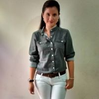 Kelly Pulido Photo 10