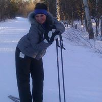 Nicole Snyder Photo 17