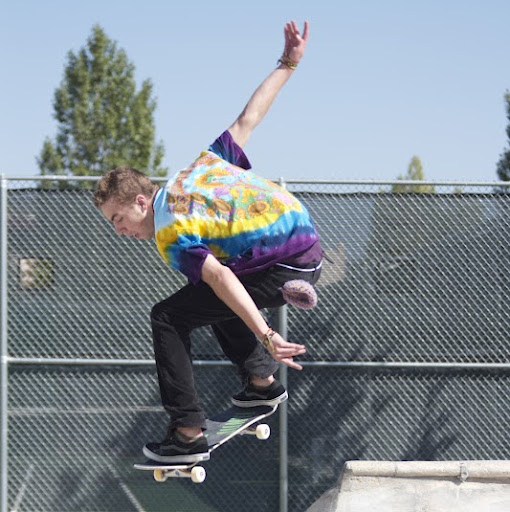 Nick Ellis Photo 24