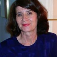 Connie Wolfe Photo 30
