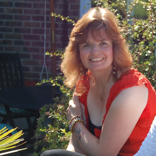 Debbie Daniel Photo 19