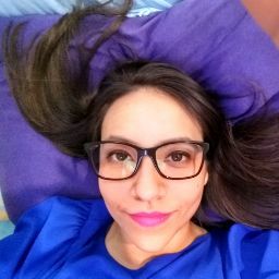 Paola Franco Photo 4