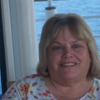 Carol Strong Photo 12