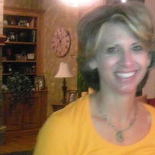 Jane Regan Photo 28