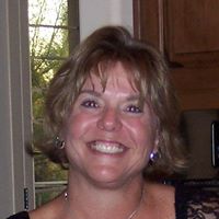 Laura Hinton Photo 27
