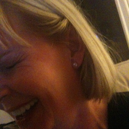 Helen Humphrey Photo 19