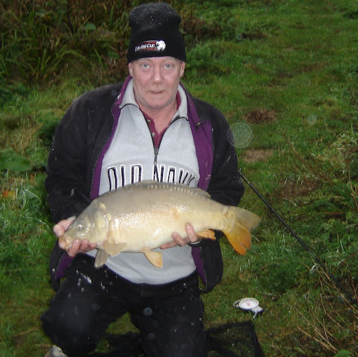 Alex Leach Photo 27