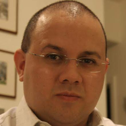Luis Morales Photo 20