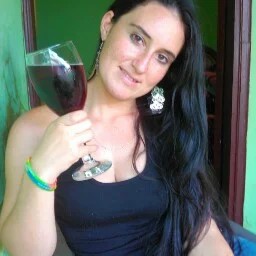 Perla Lopez Photo 22