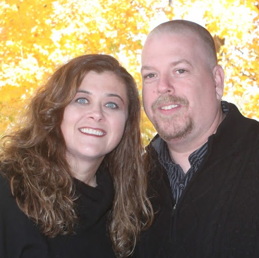 Amy Hutchison Photo 15