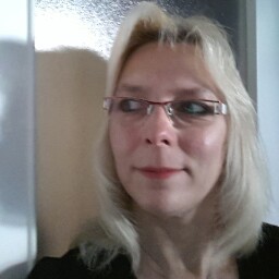 Angela Werner Photo 8