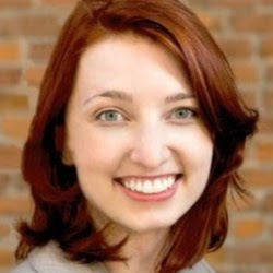 Elizabeth Lambert Photo 33