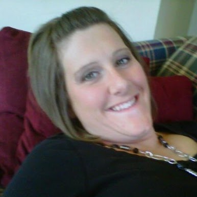 Nicole Howe Photo 42