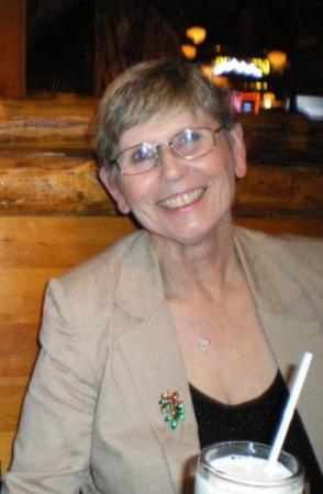 Connie Petersen Photo 31