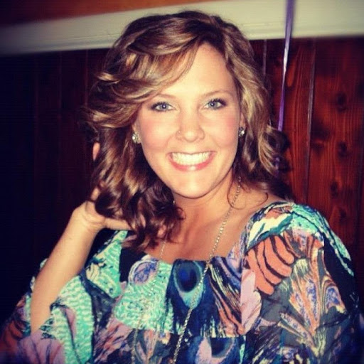 Gina Anderson Photo 29