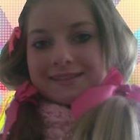 Elizabeth Hayden Photo 8