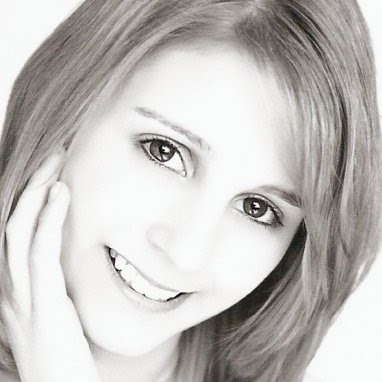 Rebecca Olson Photo 40