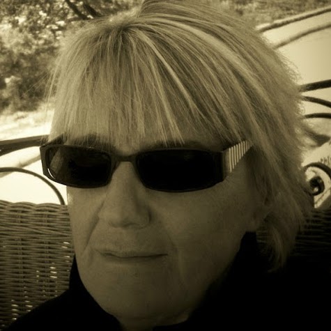 Kim Hanson Photo 3