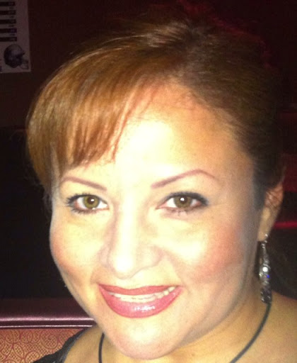 Ana Cavazos Photo 26
