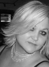 Loretta Davis Photo 15