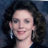 Colleen Robertson Photo 10