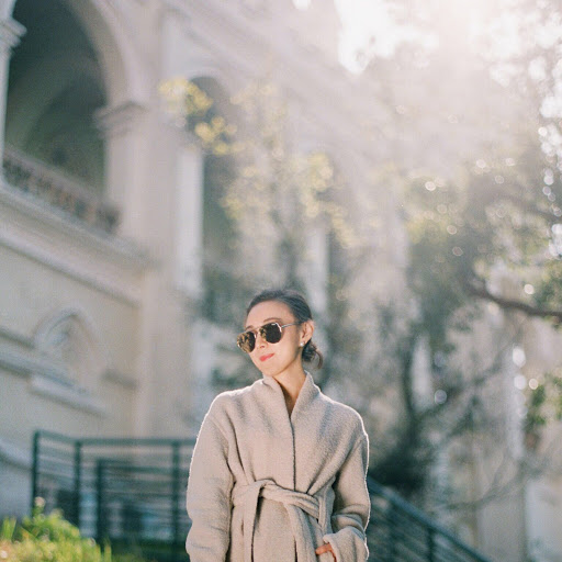 Monica Wong Photo 28