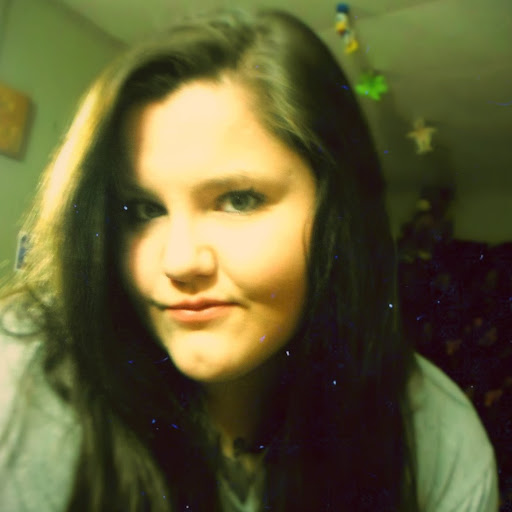 Tara Blevins Photo 7