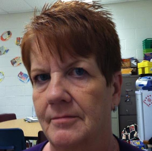 Catherine Saunders Photo 8