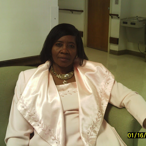 Debra Travis Photo 33
