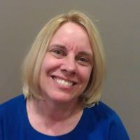 Julie Gross Photo 23