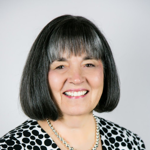 Janice Robertson Photo 12