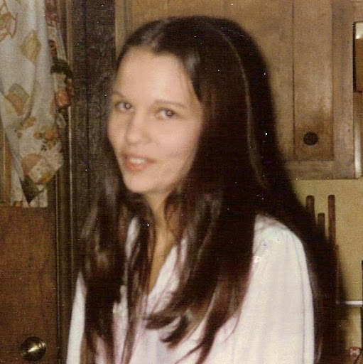 Robin Bailey Photo 37