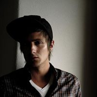 Alex Owens Photo 15